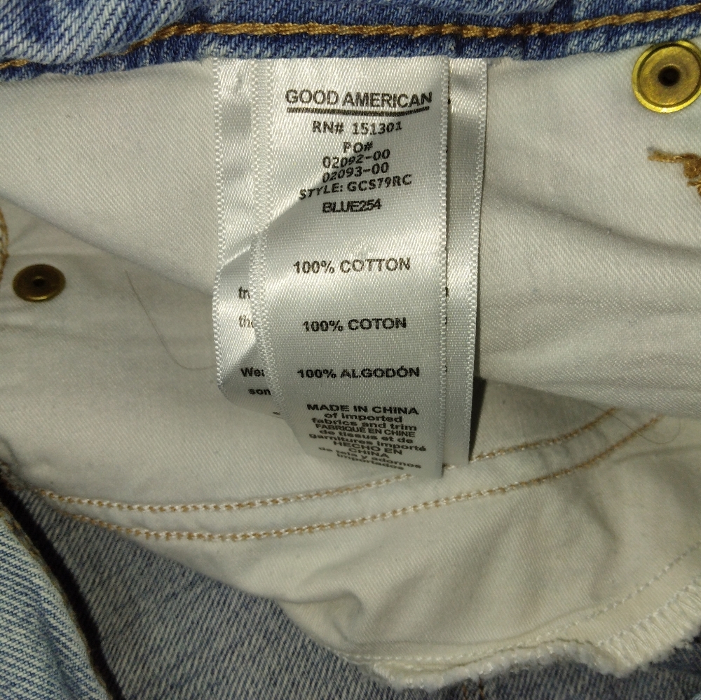 Good American Cutoff Denim Shorts In Blue254 Size 8/29 - Picture 6 of 9